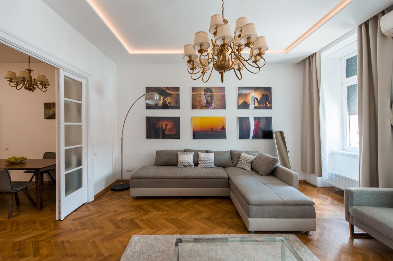 Casa Mandl Apartment Брашов Екстериор снимка